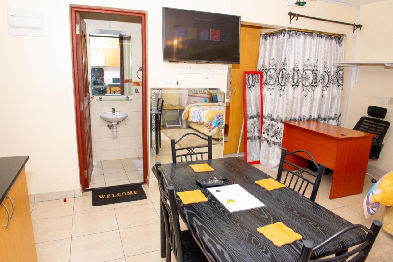 Mercy-Phillips Apartments Located At Eagle Tower Building Nairobi City Centre Экстерьер фото